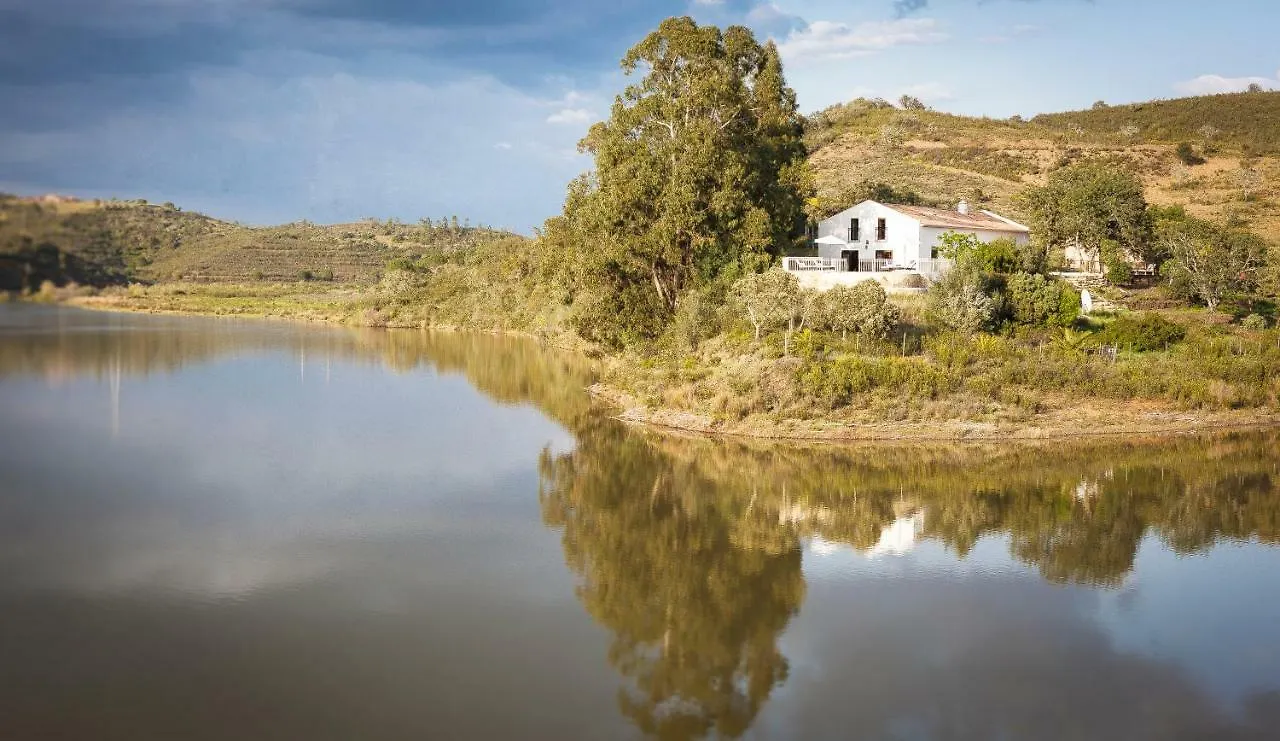 Figs On The Funcho Self Catering - A River Side Location Pedreiras  Casa de hóspedes Pedreiras (Algarve)
