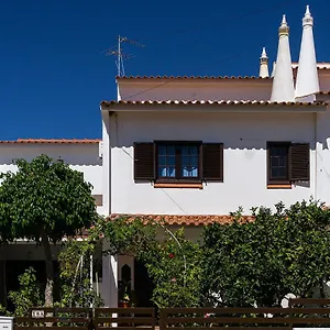 Familia Brito Casa de hóspedes