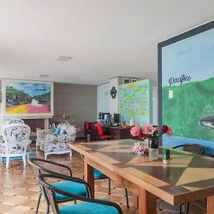 Casa Jota 3*, Bogotá Colômbia