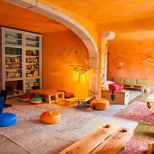 https://almaa-sintra-hostel.hotels-lisbon-portugal.com
